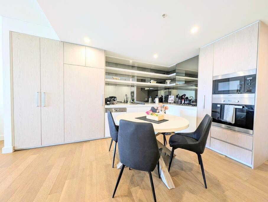 Superb Two Bed Apartment With Amazing Harbour View Sydney Exterior photo