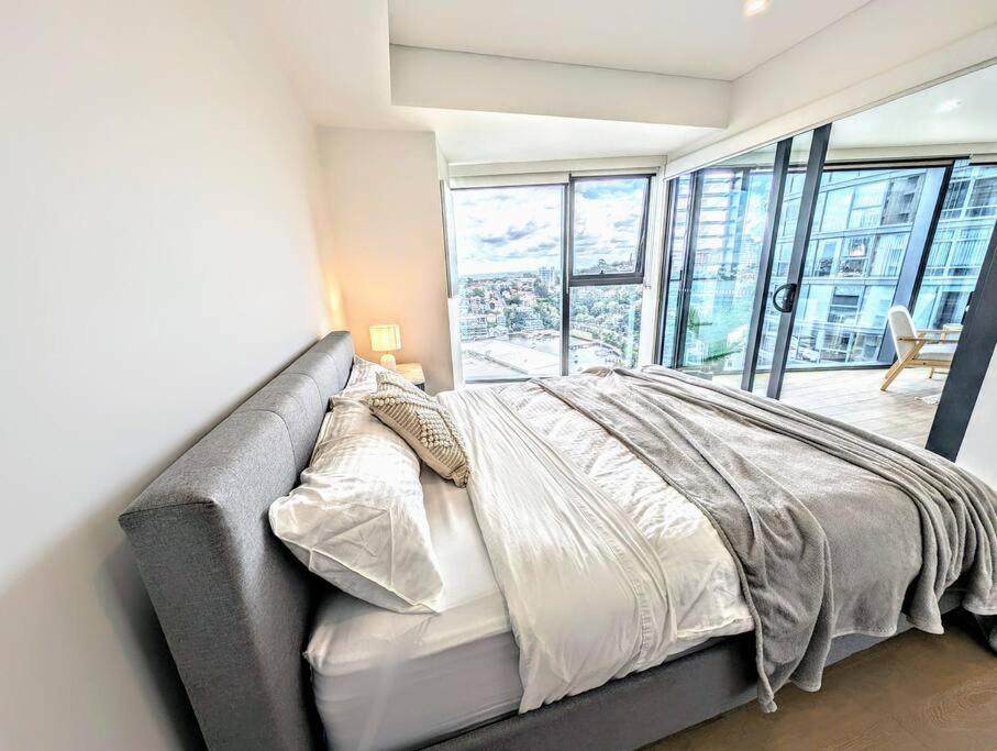 Superb Two Bed Apartment With Amazing Harbour View Sydney Exterior photo